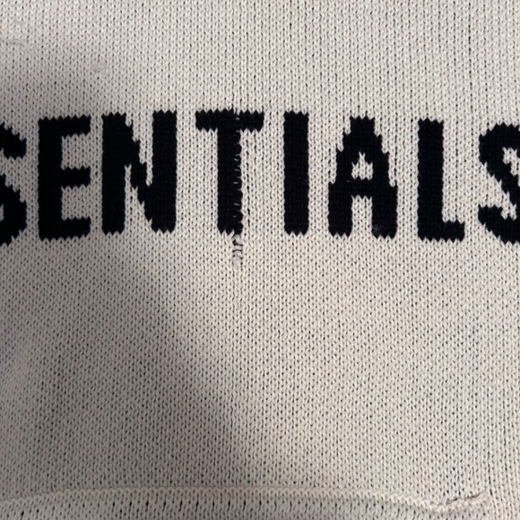 Essentials Hoodie - Picture 4 of 4